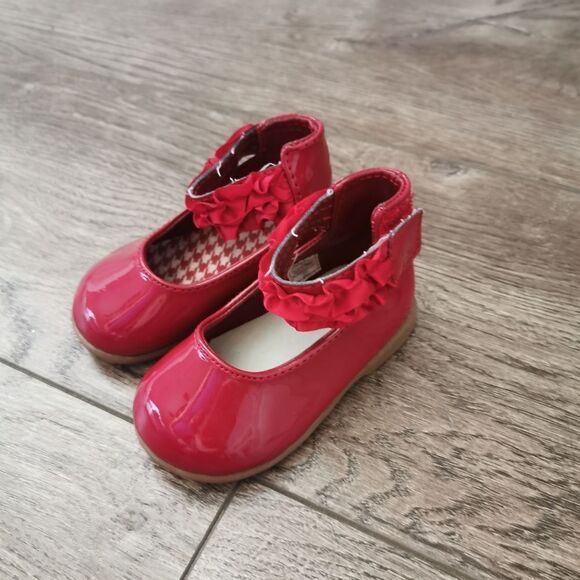 3/$20 Baby girl red slipper shoes size 3 - Picture 3 of 6